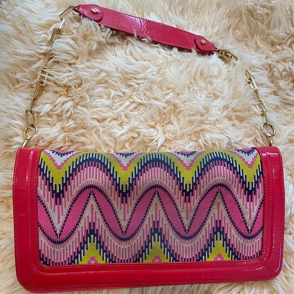 Tory Burch handbag- hot pink zig zag design - Picture 7 of 9